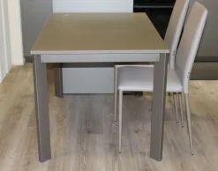 Tavolo Space di Scavolini scontato del 18%