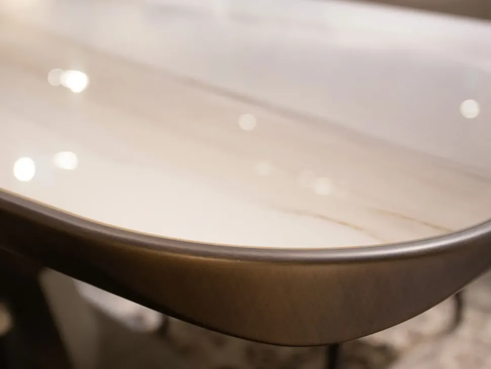 Tavolo Stratos outlet di Cattelan italia scontato del 33%