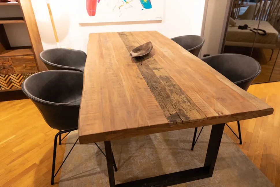 Tavolo Tavolo artigianale massello scortecciato Artigianale in OFFERTA OUTLET