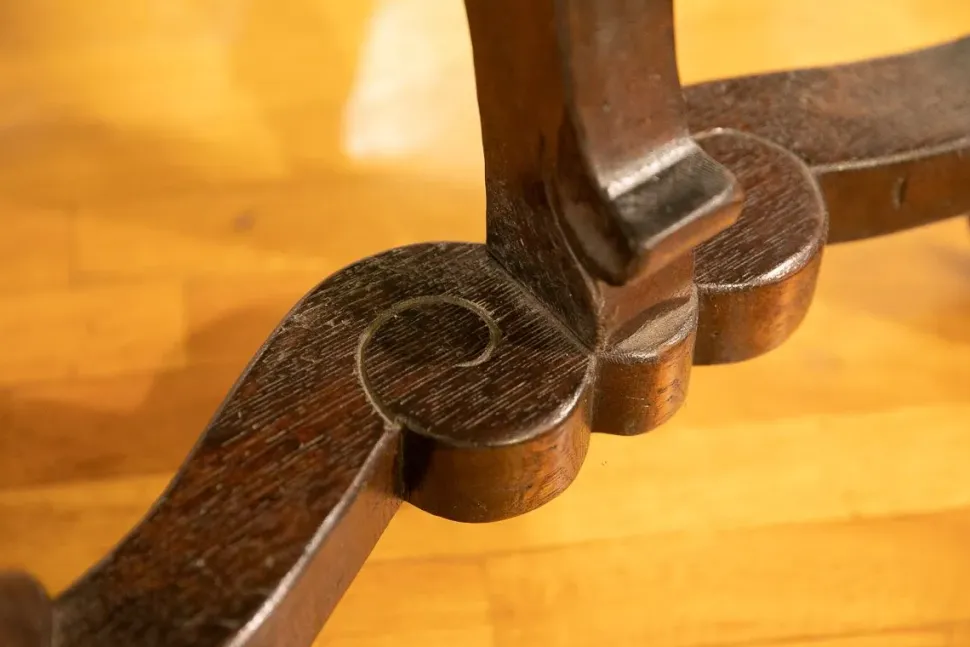 Tavolo Tavolo fratino legno antico massello noce + n. 4 sedie Artigianale a prezzo ribassato