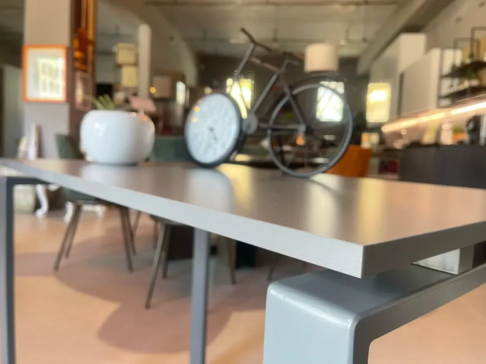 Tavolo Tavolo loft di Colombini casa scontato del 59%