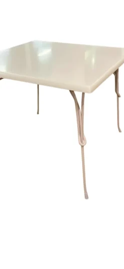 Tavolo Tavolo vigna 90x90 magis Magis in altri materiali Fisso scontato 60%