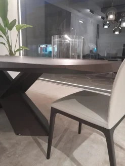 Tavolo Tyron wood di Cattelan italia scontato del 38%