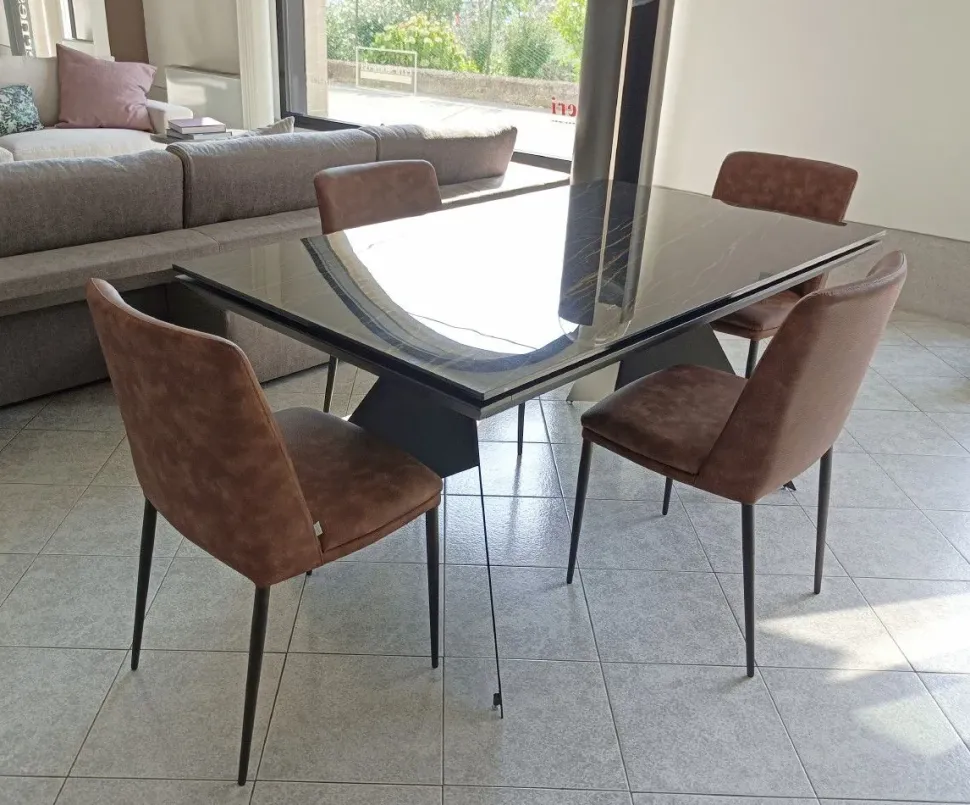 Tavolo Vela e sofia Sedit in OFFERTA OUTLET