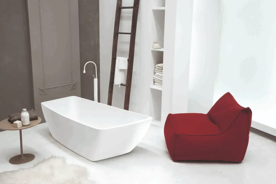 Vasca da bagno in Corian modello Yole next Mastella a prezzo Outlet