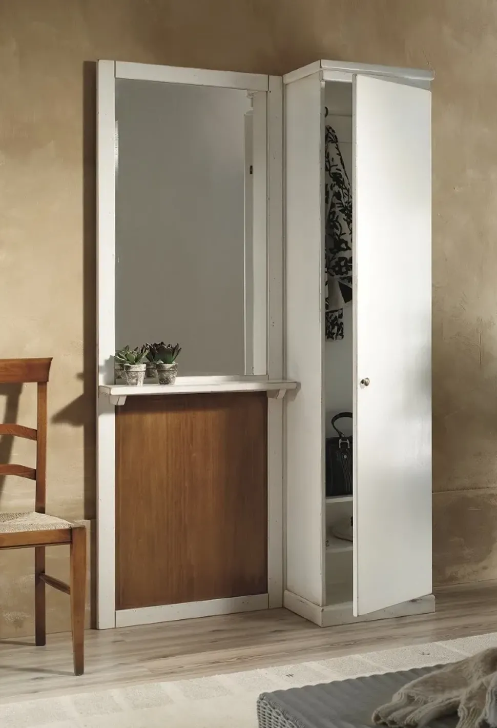 Versatile appendiabiti Mobile da ingresso laccato bianco consumato scontato del 35% Artigianale a PREZZI OUTLET