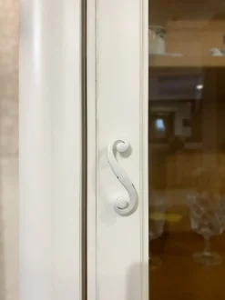 Vetrinetta Db004588 Dialma brown in laccato opaco a prezzo scontato