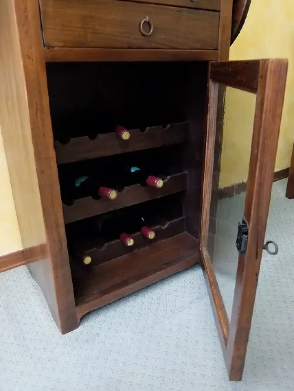 Vetrinetta in legno stile classico Cantina Artigianale