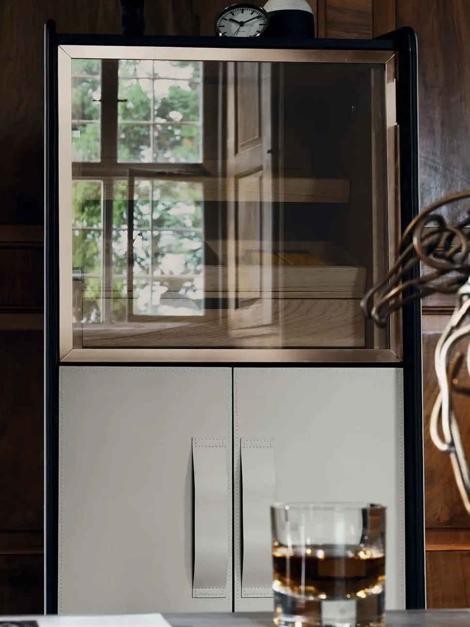 Vetrinetta modello Gentleman in stile design di Flou a PREZZI OUTLET approfittane ora!