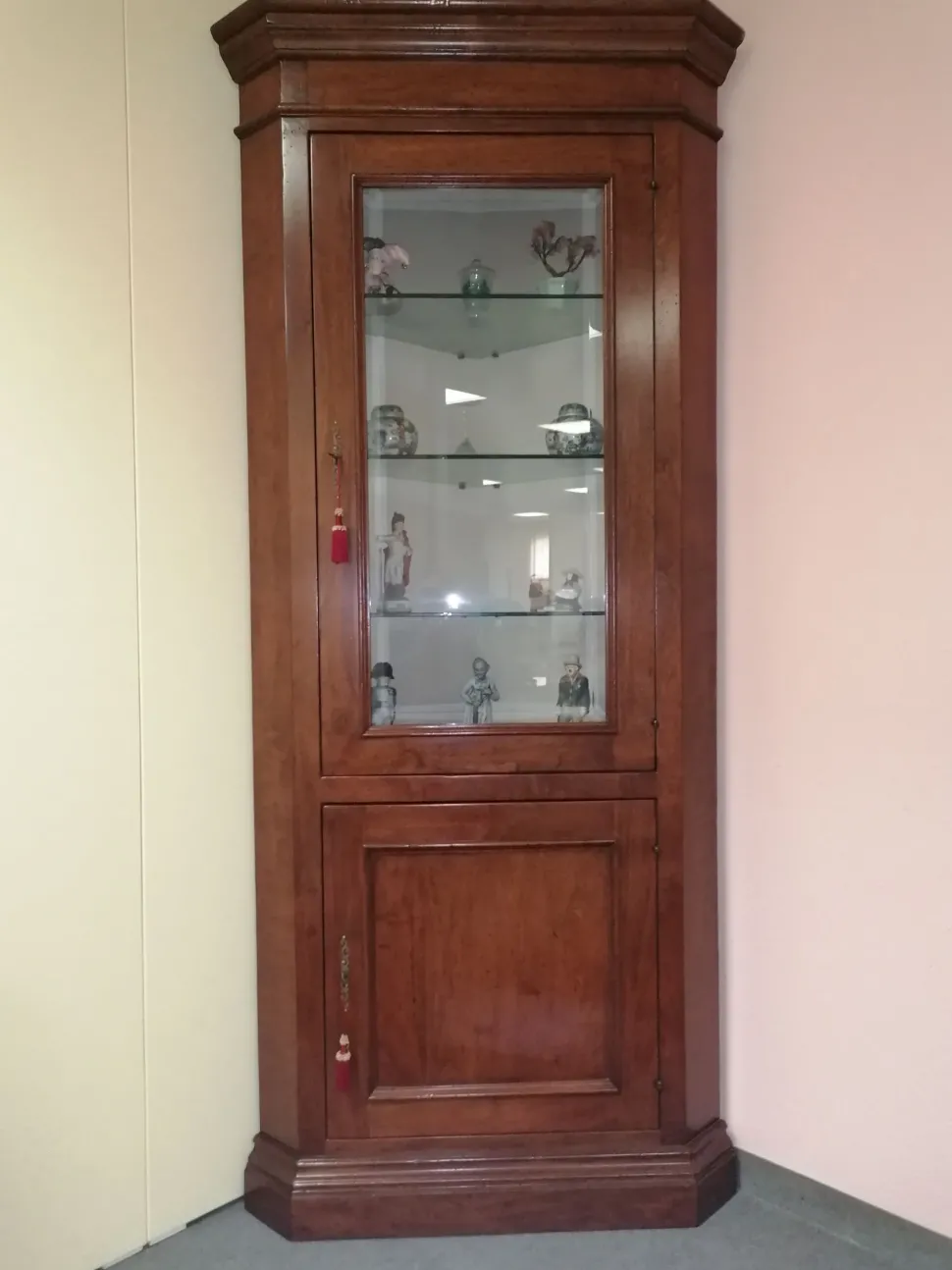 Vetrinetta Vetrina angolo Moletta m2 in stile classico in offerta